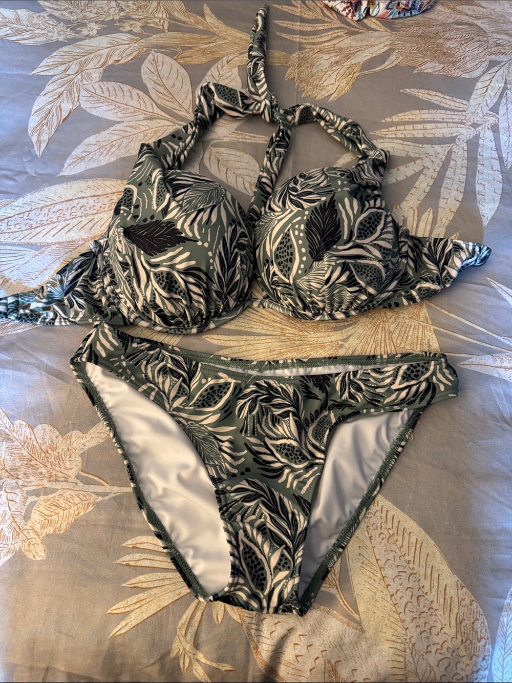 Venus  Green Leaf Print Bikini Set - Halter Top